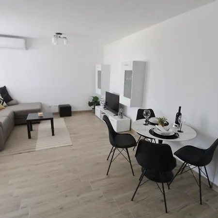 La Mar Guest house