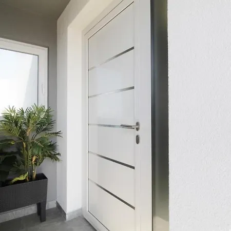 La Mar Guest house *