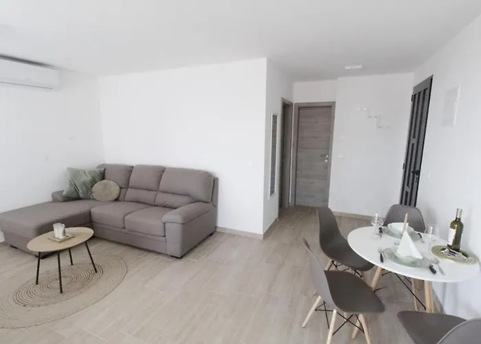 Gostinjska kuća La Mar 4*